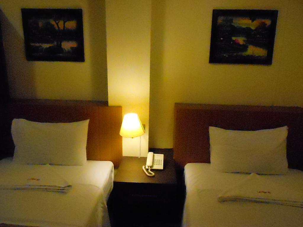 Lodge 61 Hotel Bangkok Dış mekan fotoğraf